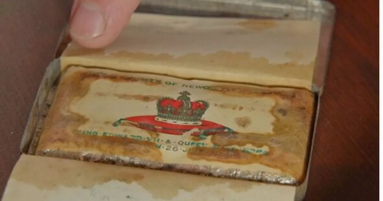 Antiques Roadshow guest stunned at tiny chocolate bar's valuation