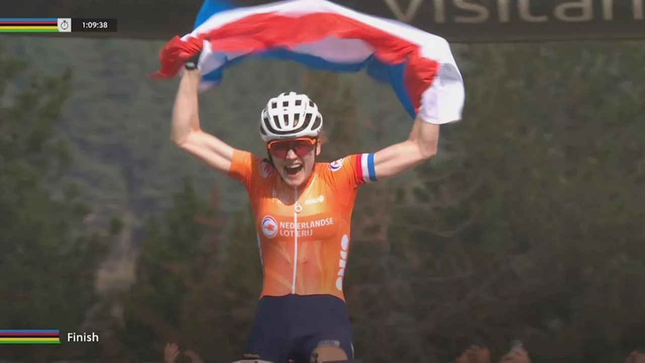 Mountainbikester Pieterse eerste Nederlandse wereldkampioen ooit bij vrouwen, zilver Terpstra