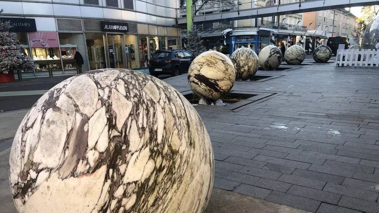 Que sont devenues les boules fontaines en marbre du Paquebot à Saint-Nazaire : vos réactions