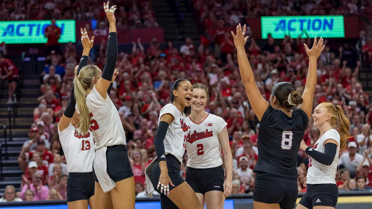 Harper Murray Propels Nebraska Volleyball to 25th Straight Home Win Over TCU