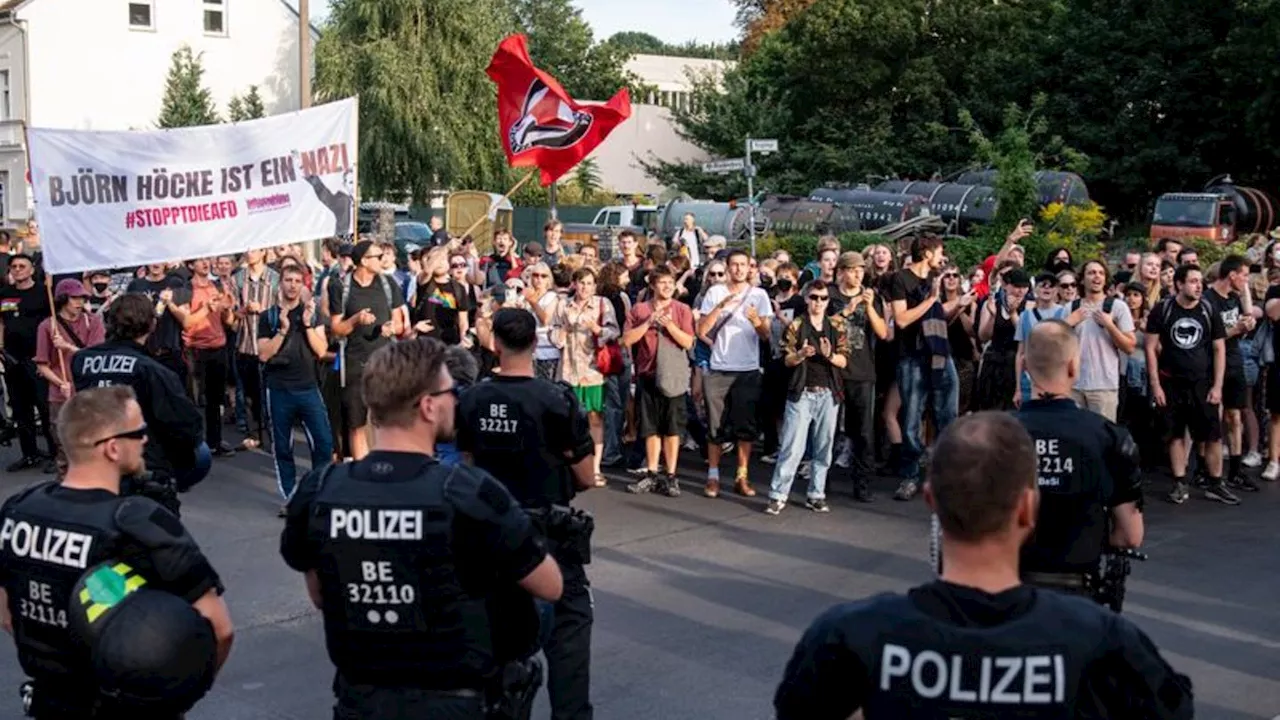 Demonstrationen: Hunderte bei Protest gegen Feier von AfD-Unterstützern