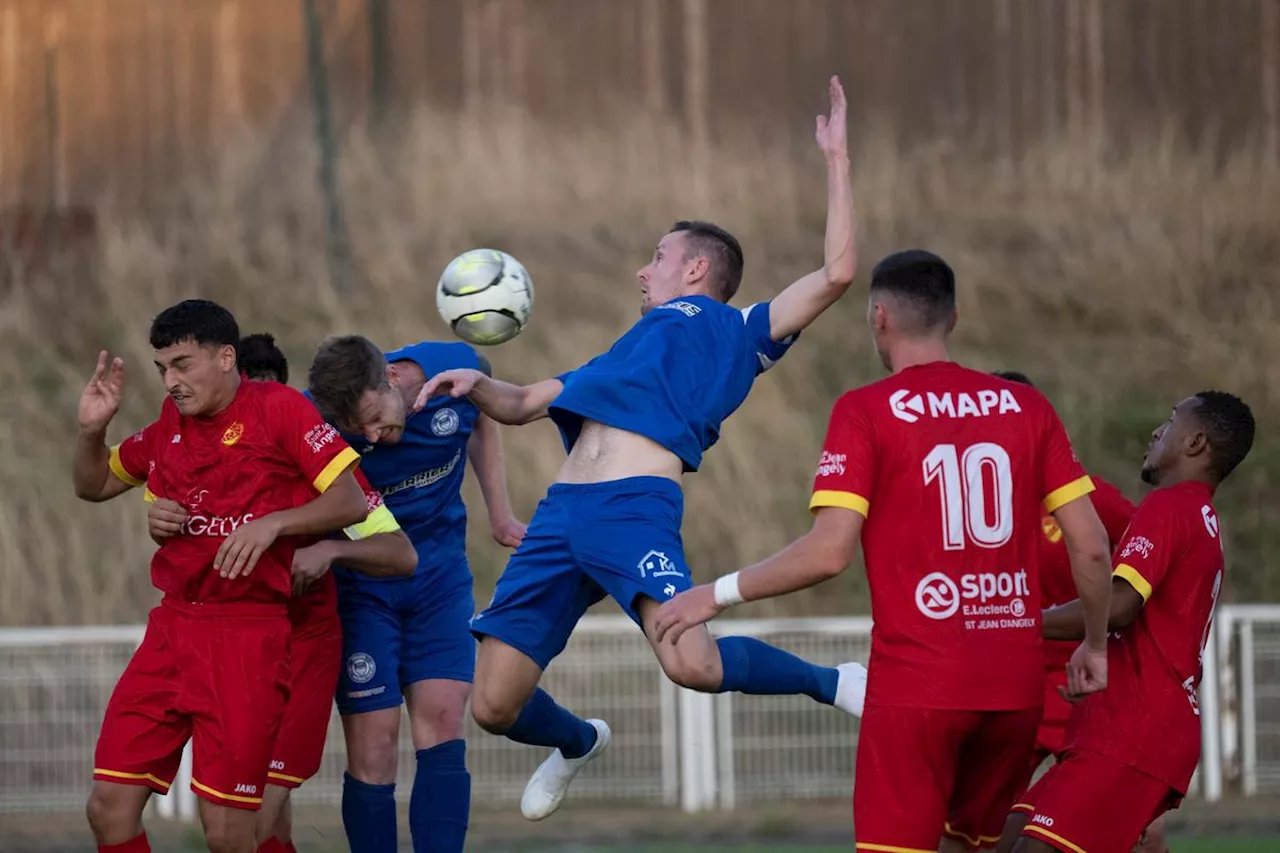 Football (Régional 1) : Périgny commence sa saison par une courte défaite à Buxerolles (1-0)