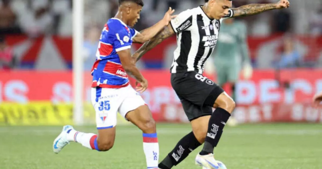 Botafogo passa pelo Fortaleza e retoma a liderança do Brasileirão