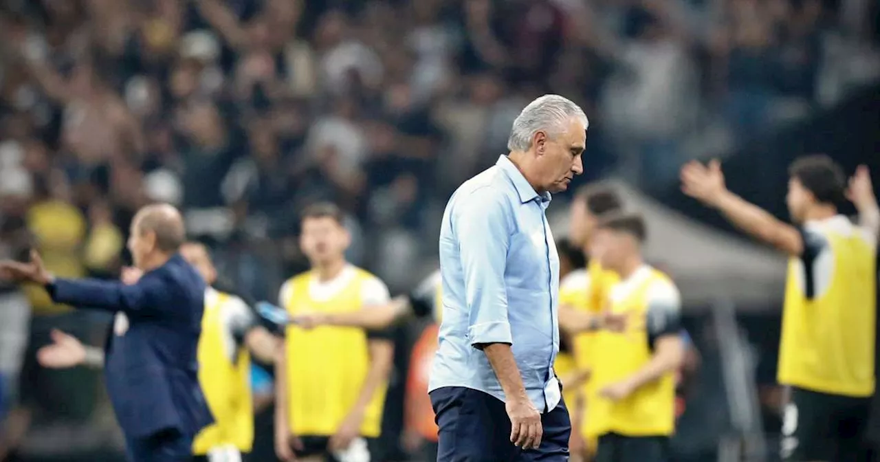 Tite presenteia o Corinthians com Flamengo bagunçado e desequilibrado