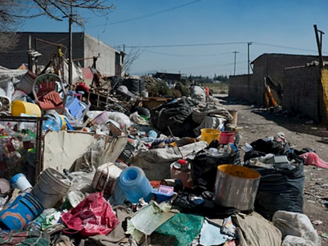 Western Cape Province Warns City Of Cape Town To Clean Up Du Noon Dump