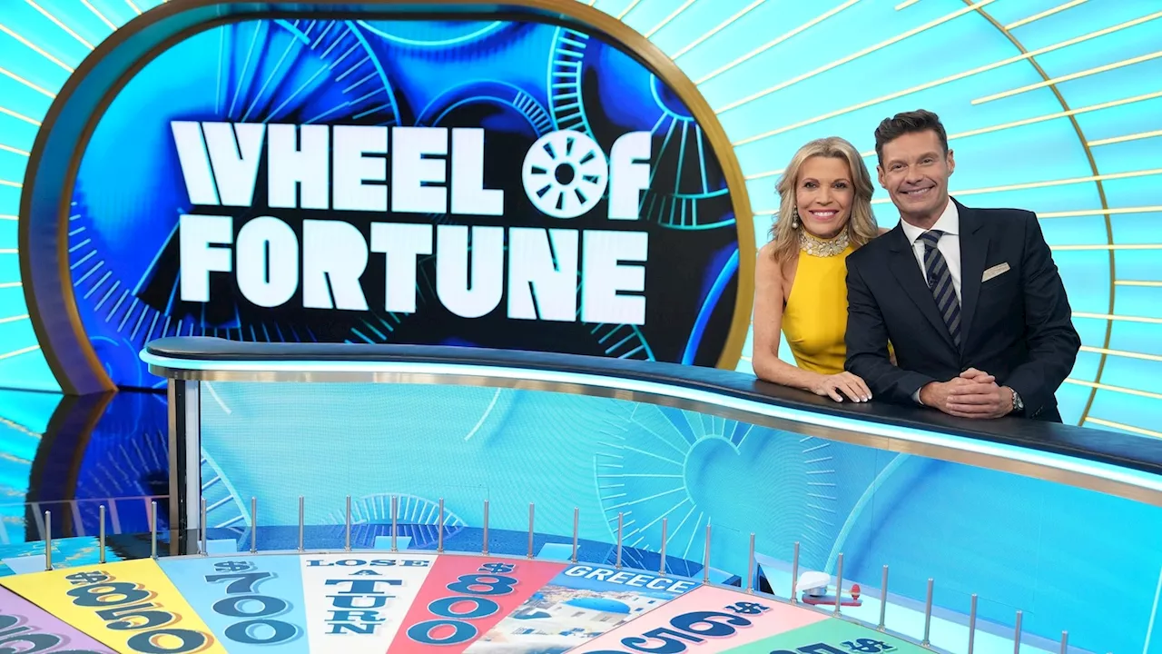 Ryan Seacrest makes 'Wheel of Fortune' host debut, kicks off new era with Vanna White