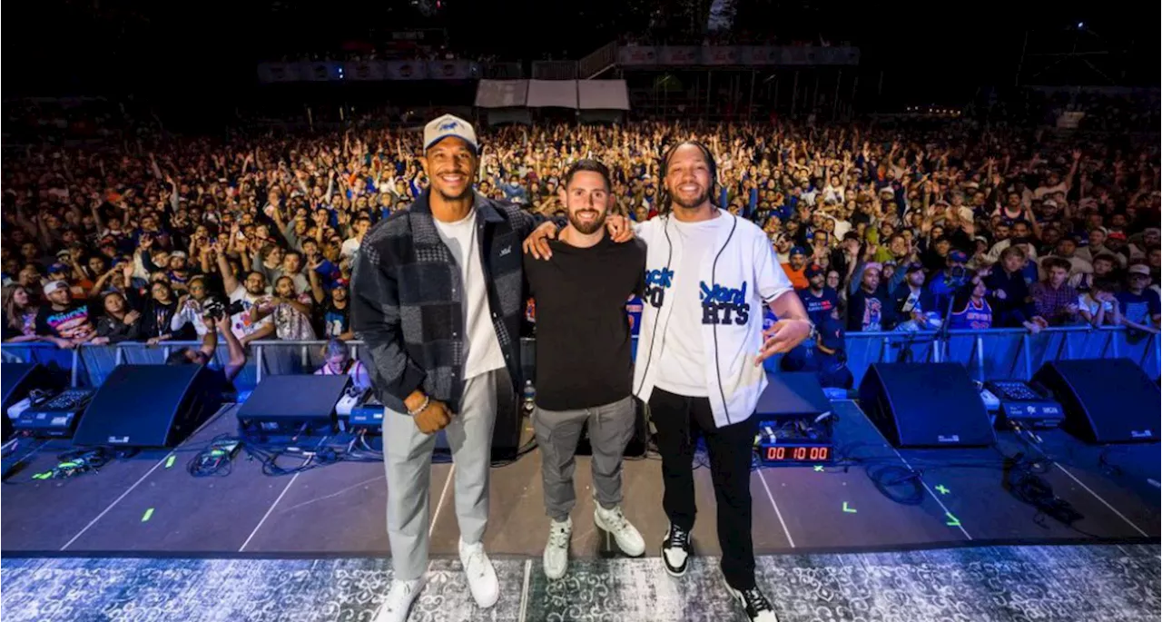 Knicks' Jalen Brunson, Josh Hart host block party for Roommates Show in Central Park