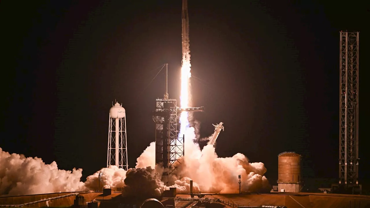 „Polaris Dawn“: SpaceX startet Mission zu 1. privaten All-Spaziergang