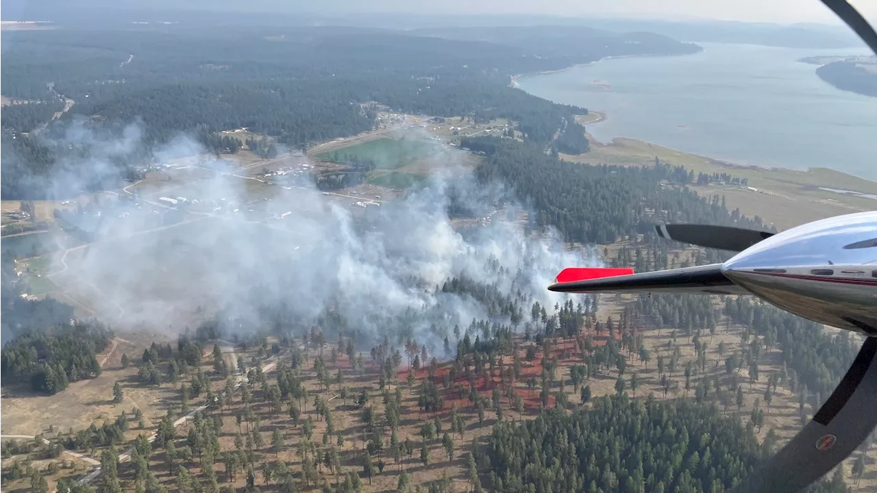 Weather aids B.C. fire fight amid evacuation order and alerts in southeast