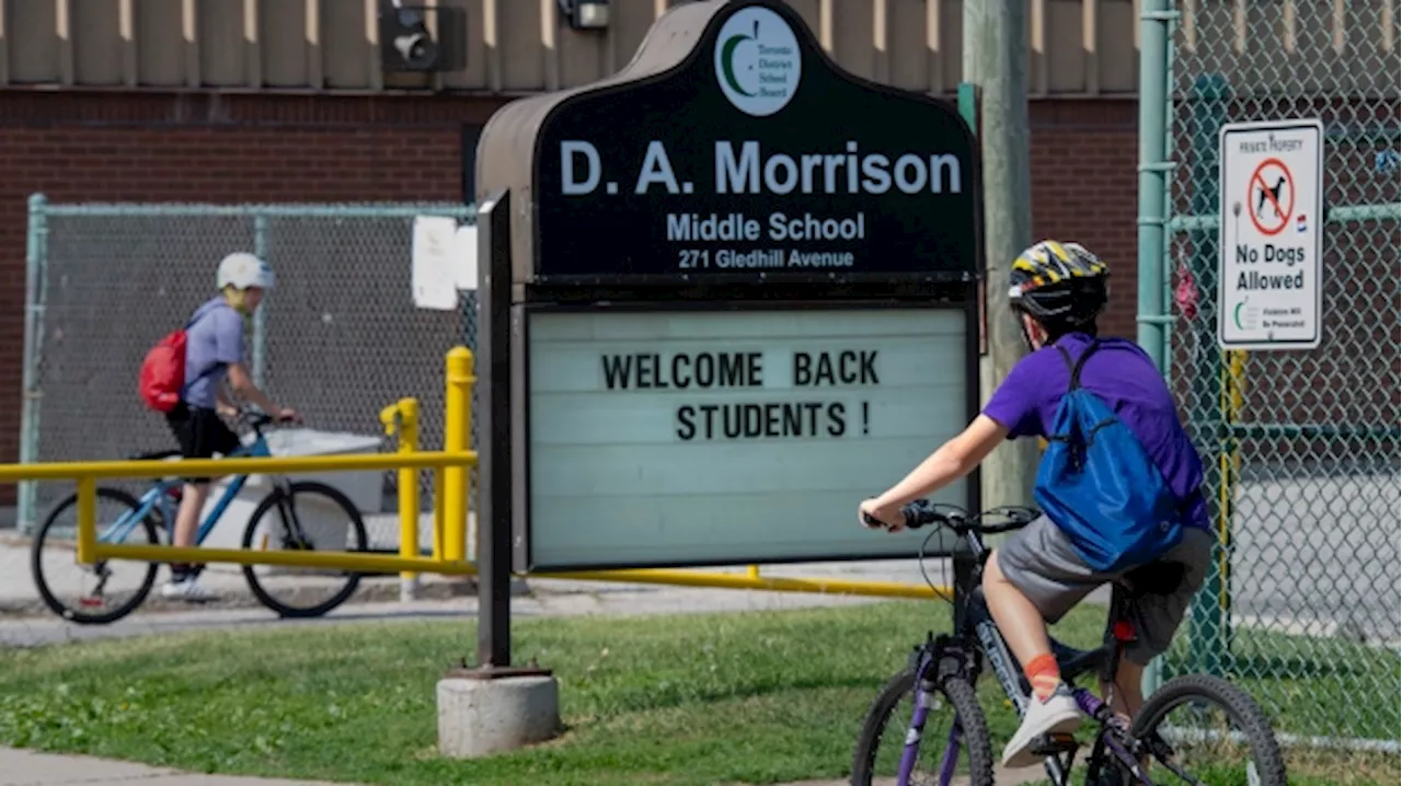 Ontario education workers, NDP call on province to stop school violence