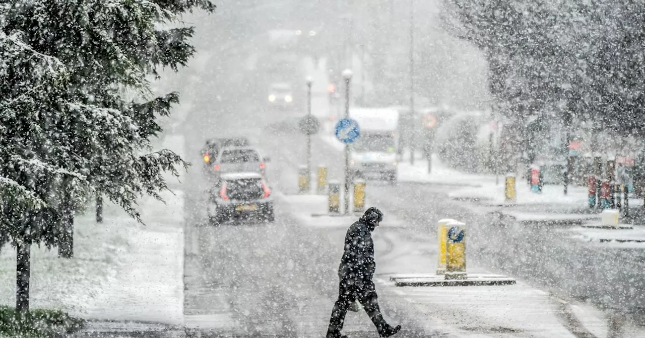 Met Office issues Scotland snow warning as 'Arctic air' to send temps plunging