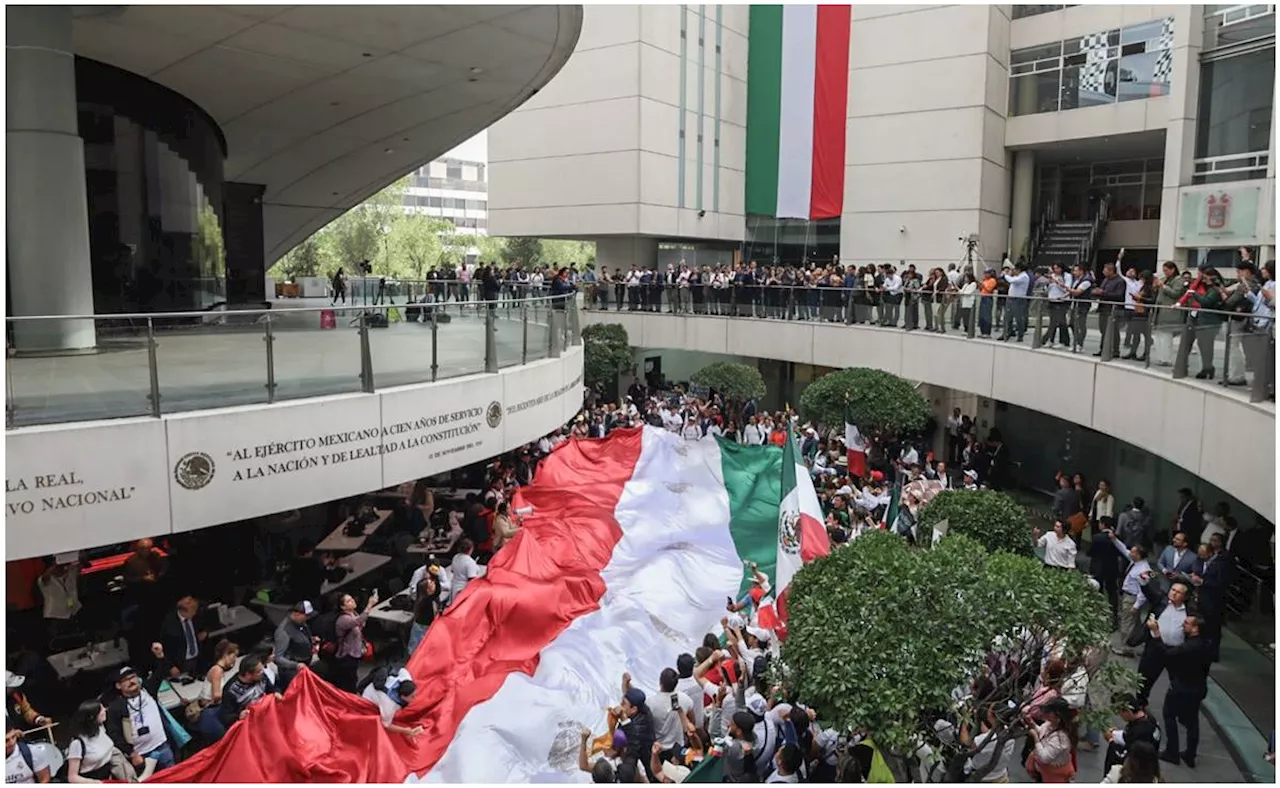 Canal del Congreso 'apaga' en Tv abierta protesta contra reforma judicial en el Senado