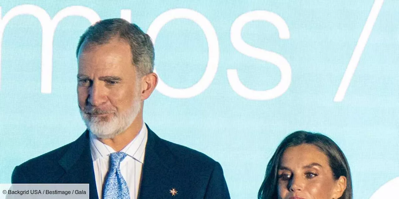 Felipe VI et Letizia d’Espagne : avec Juan Carlos, ils continuent de faire bande à part…