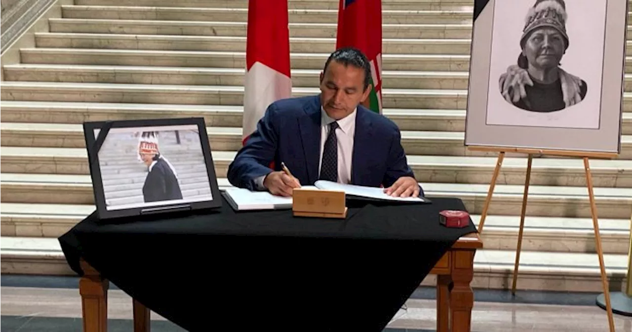 Manitobans can pay respects to late grand chief Merrick at legislature Wednesday