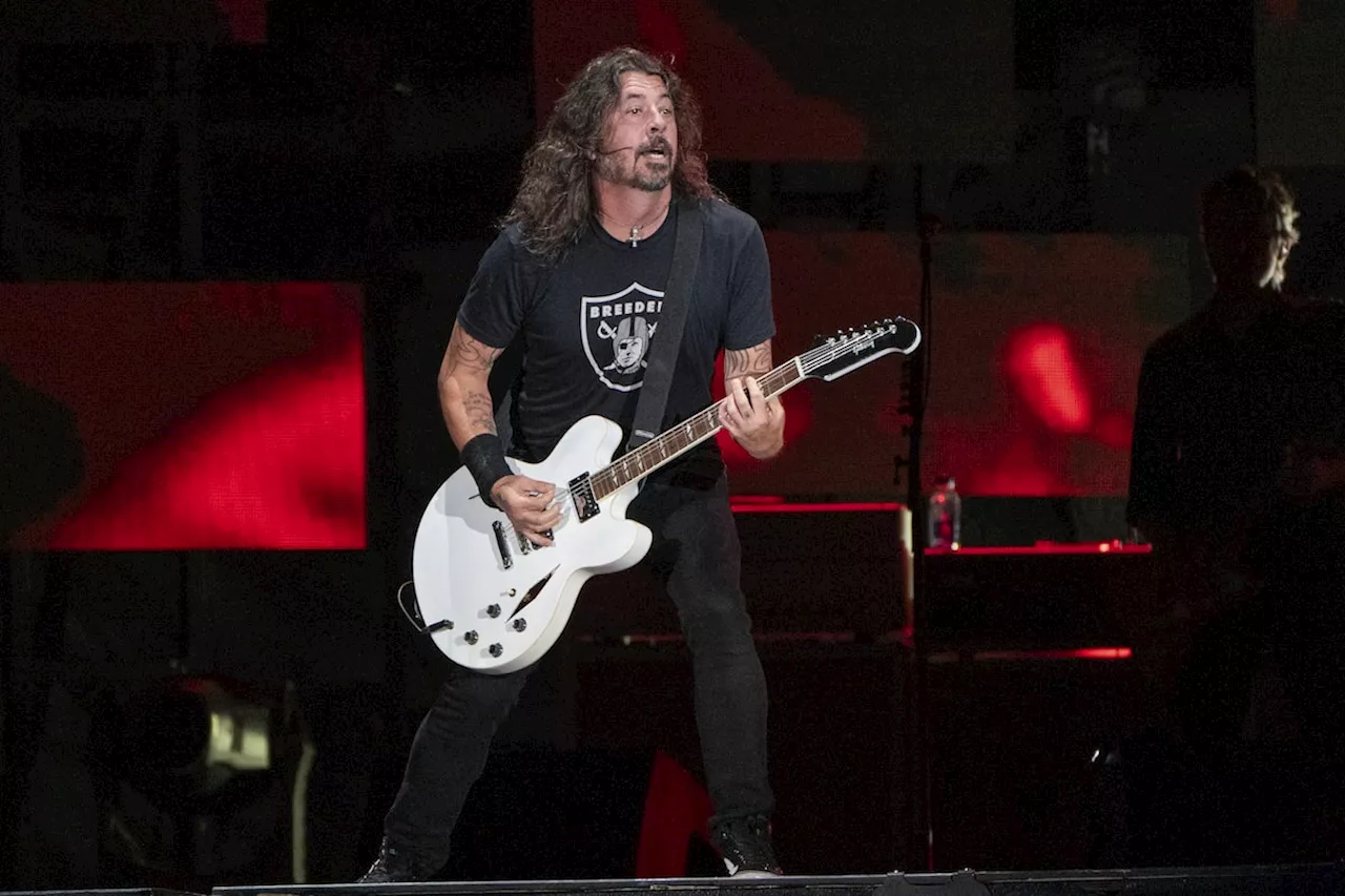 Dave Grohl says he’s father to a new daughter outside his 21-year marriage