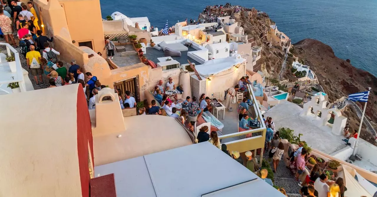 Greece warns tourists they will have to pay €20 to visit most popular islands