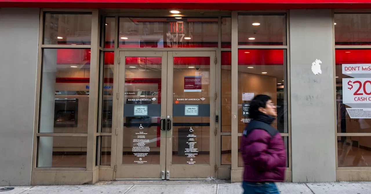 Bank of America raises minimum hourly pay to $24, as tellers flee the industry