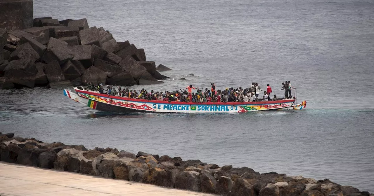 Sénégal : plus de 400 migrants clandestins en pirogues arrêtés en mer