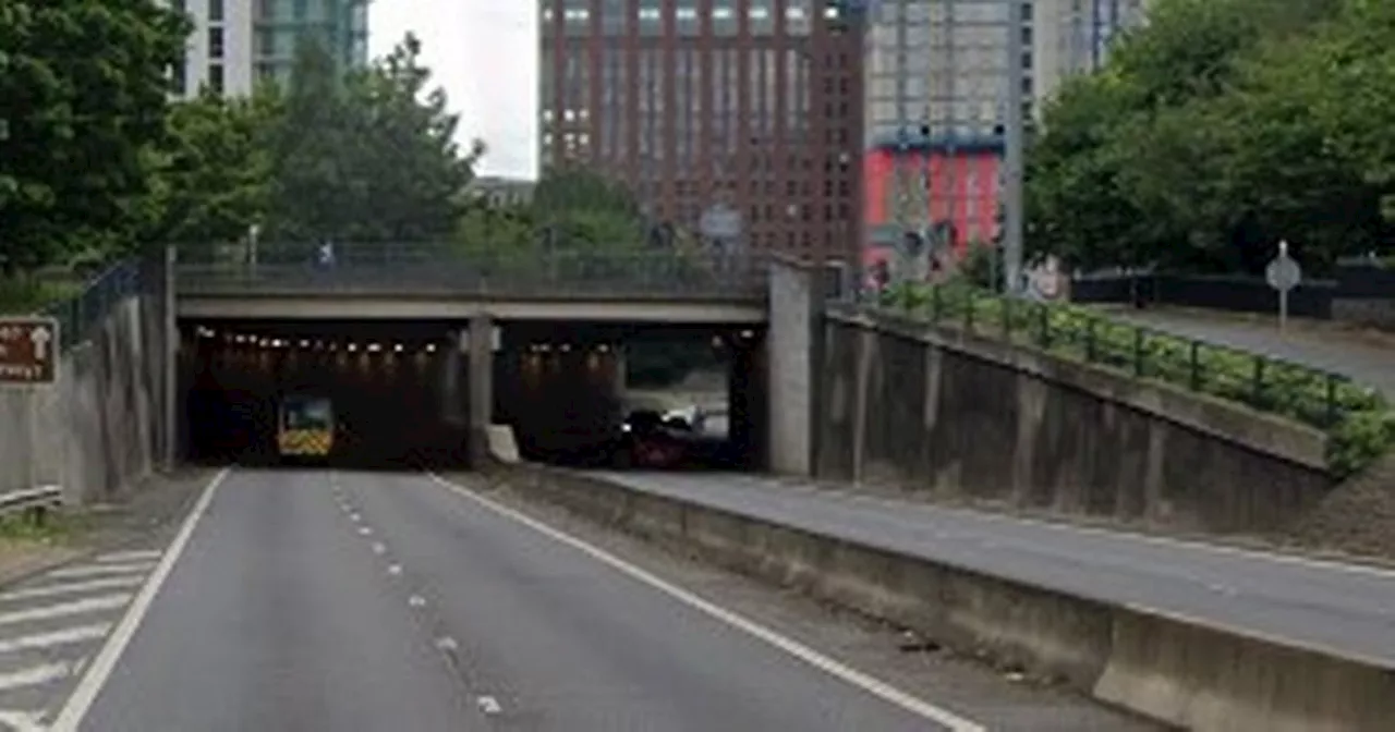 Leeds Ring Road live traffic updates as road blocked after crash