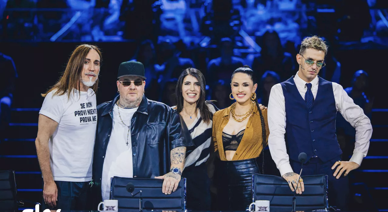 X Factor anticipazioni: quando comincia, giudici, conduttrice e la finale in piazza a Napoli