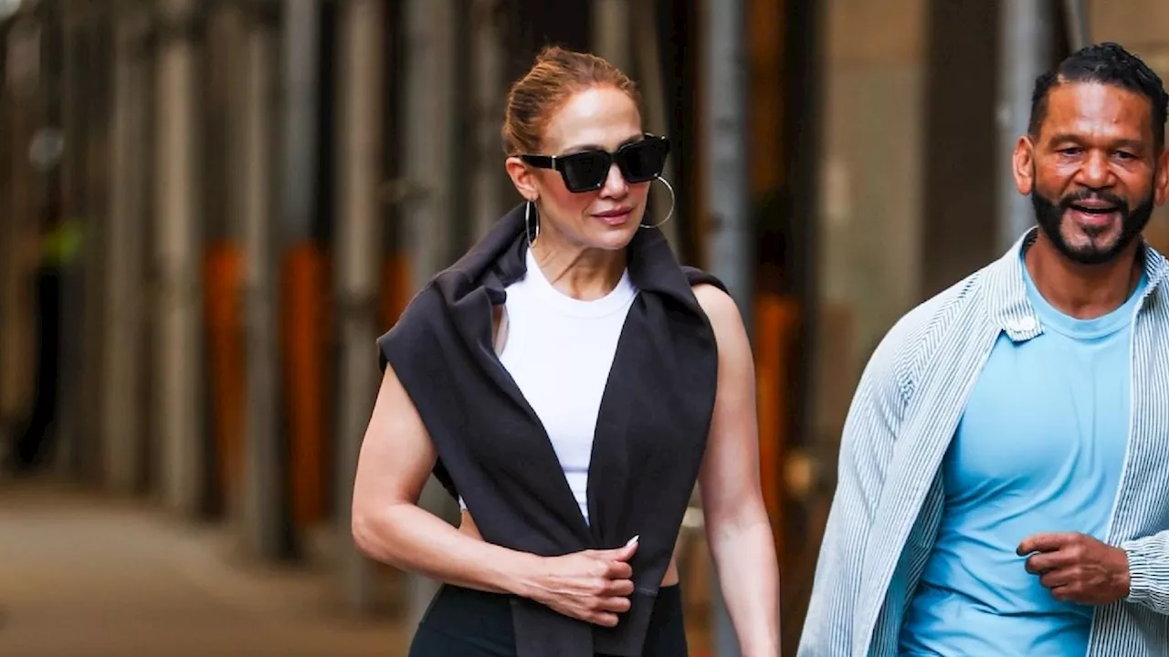 Rejoice: Jennifer Lopez Officially Brings Back Her $29,000 Hermès Gym Birkin