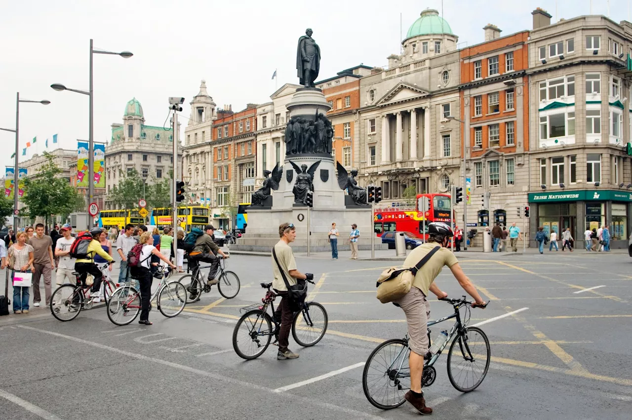 Cyclist safety: Dublin’s traffic lights to warn drivers to give priority to cyclists