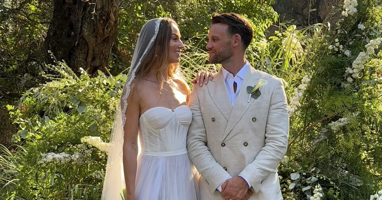 Daniella Moyles marries partner Andrew Kenny in stunning Greek wedding