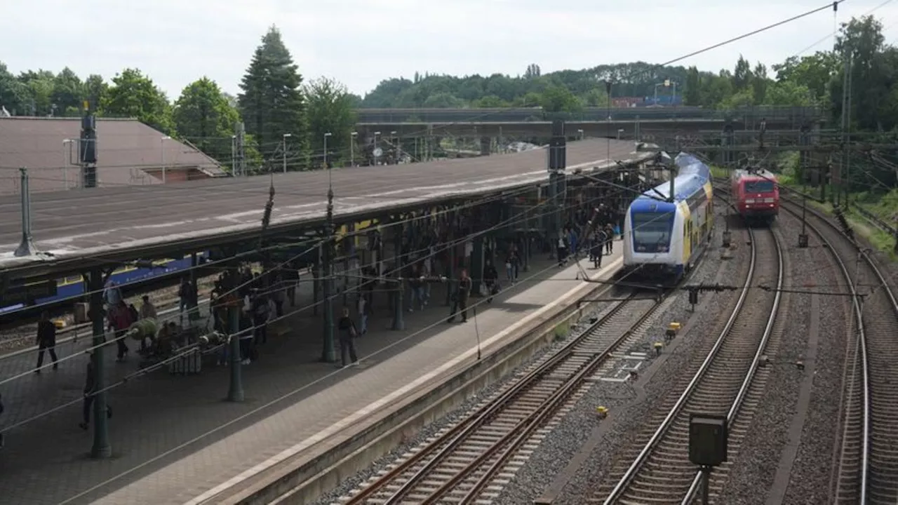 Verspätungen und Zugausfälle: Technische Störung beeinträchtigt Bahnverkehr bei Hamburg