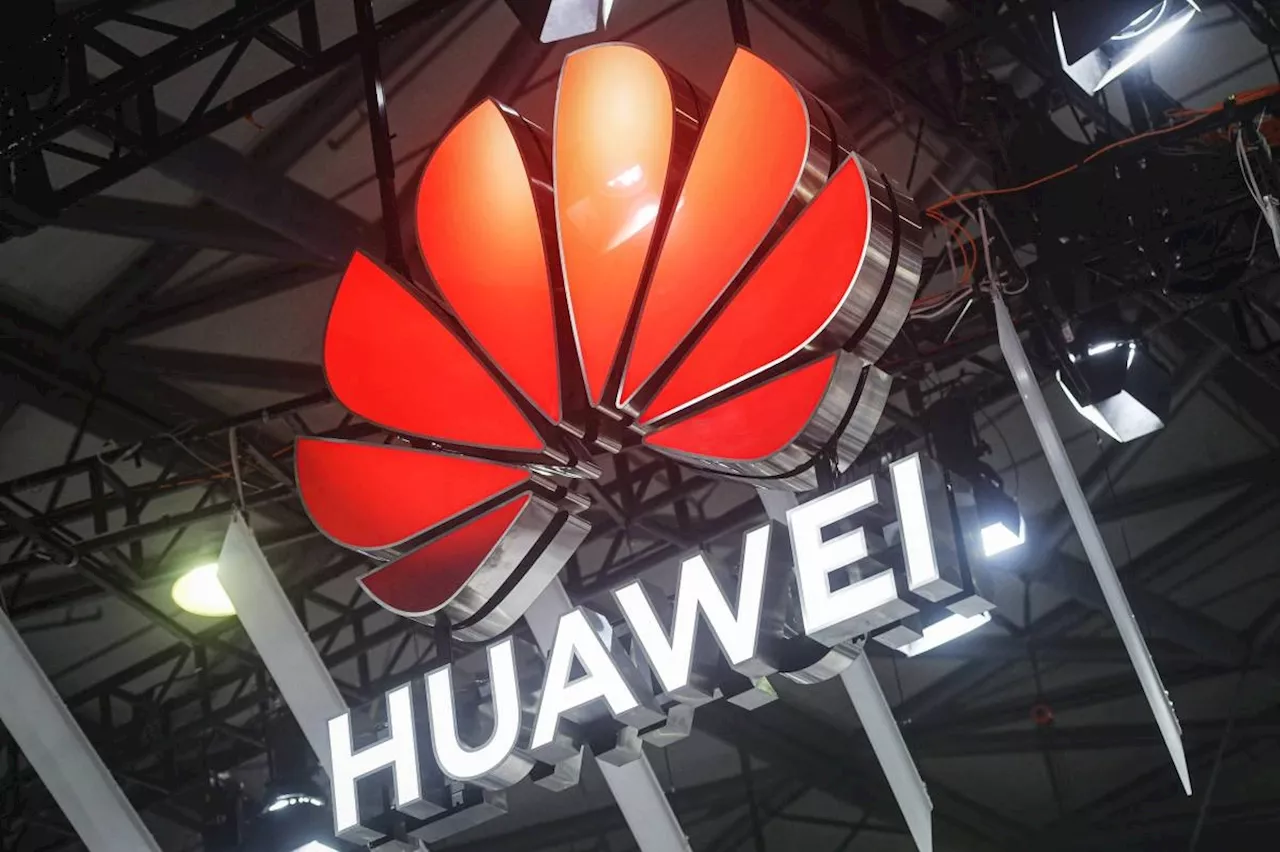 China's Huawei unveils triple-folding phone