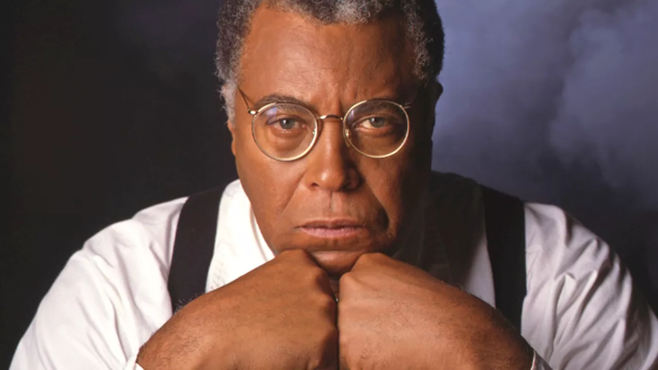 How Darth Vader legend James Earl Jones overcame muteness and childhood trauma to become Hollywood...