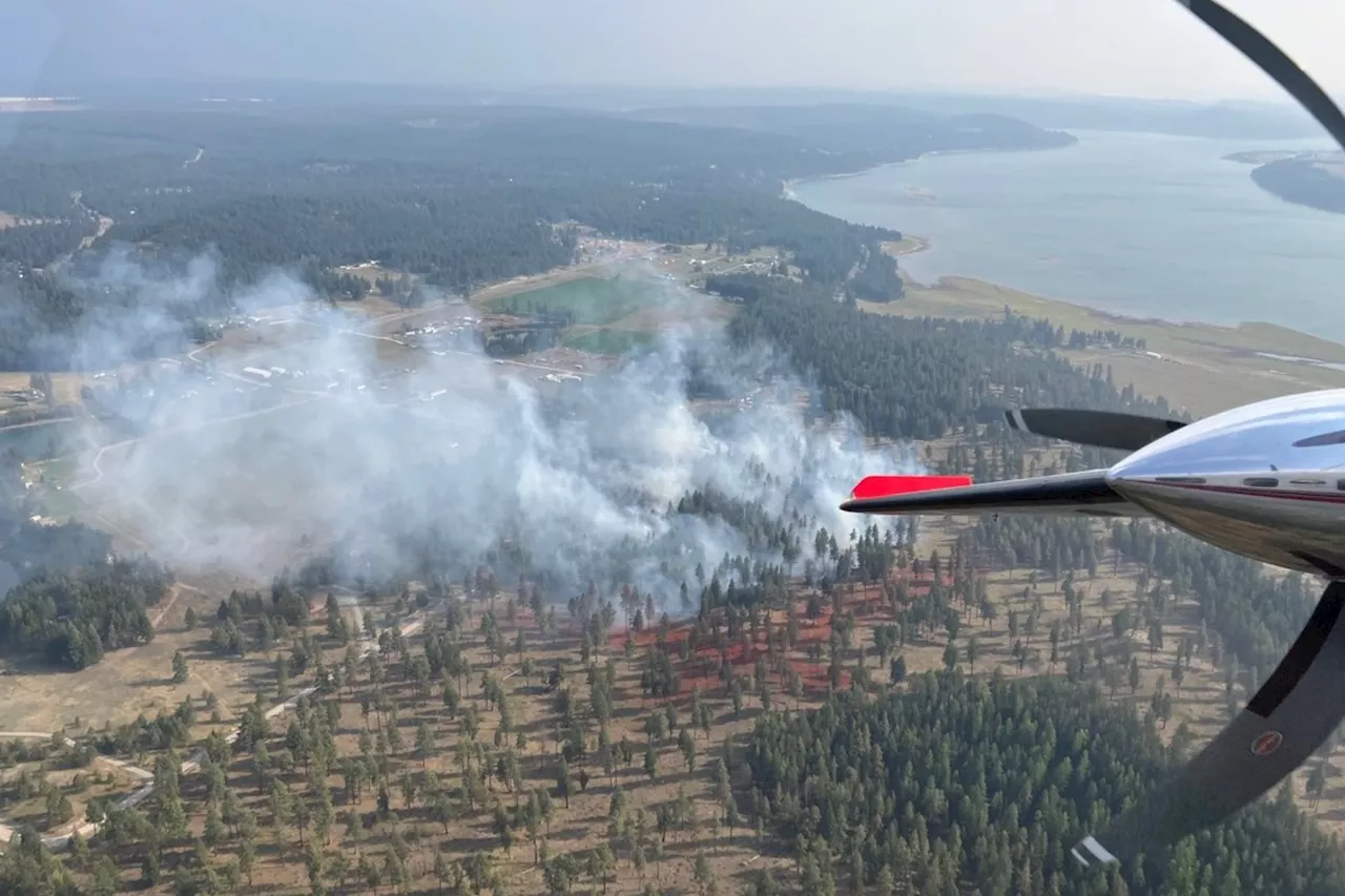 Weather aids B.C. fire fight amid evacuation order and alerts in southeast