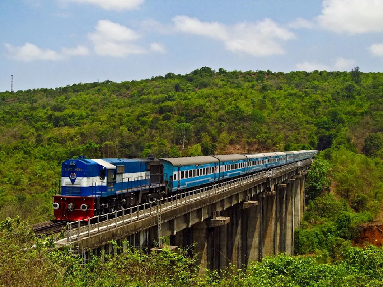 कोकणकरांसाठी आणखी एक आनंदाची बातमी; Konkan Railway मुळं परतीच्या प्रवासाची चिंताच मिटली