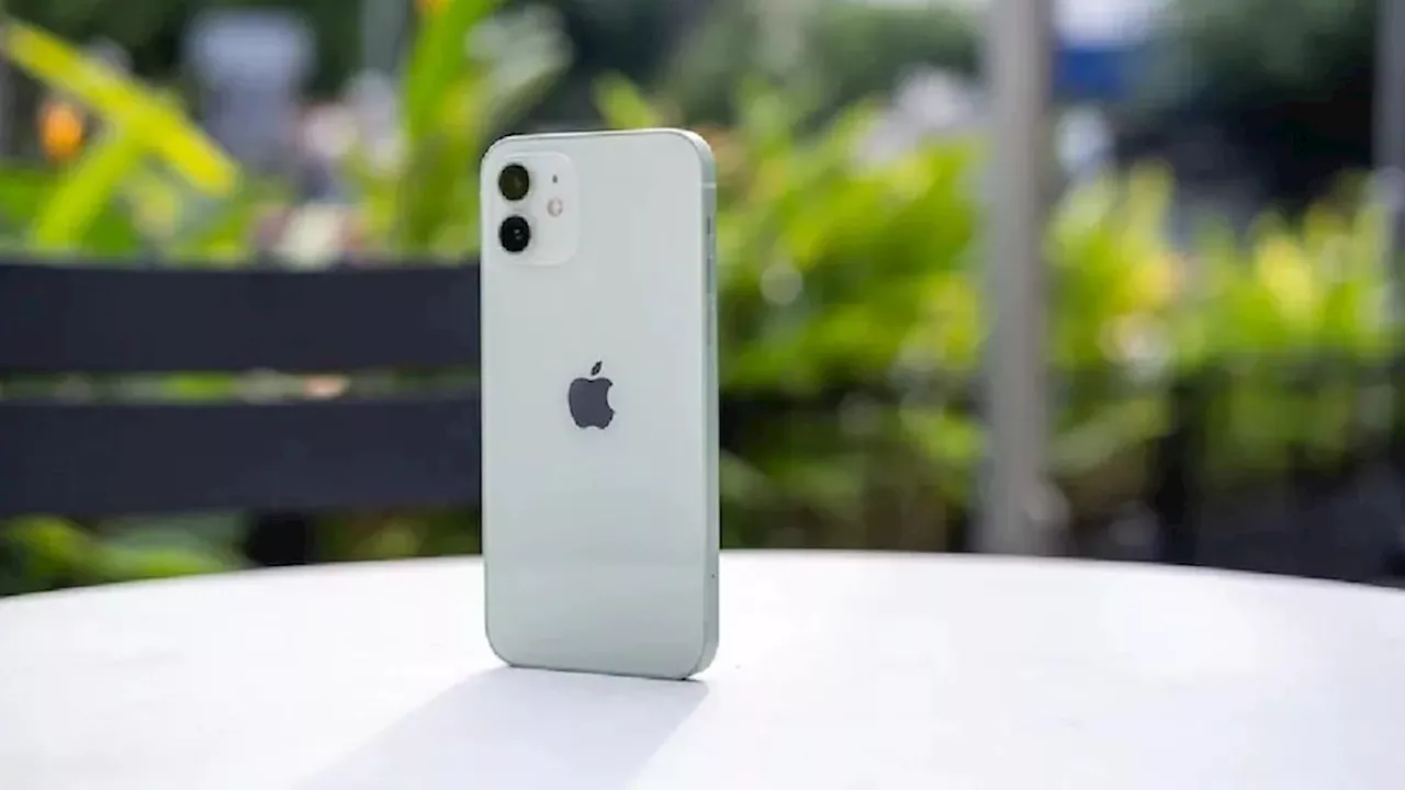 37,999 रुपये में मिल रहा ये iPhone, डिजाइन iPhone 16 की तरह