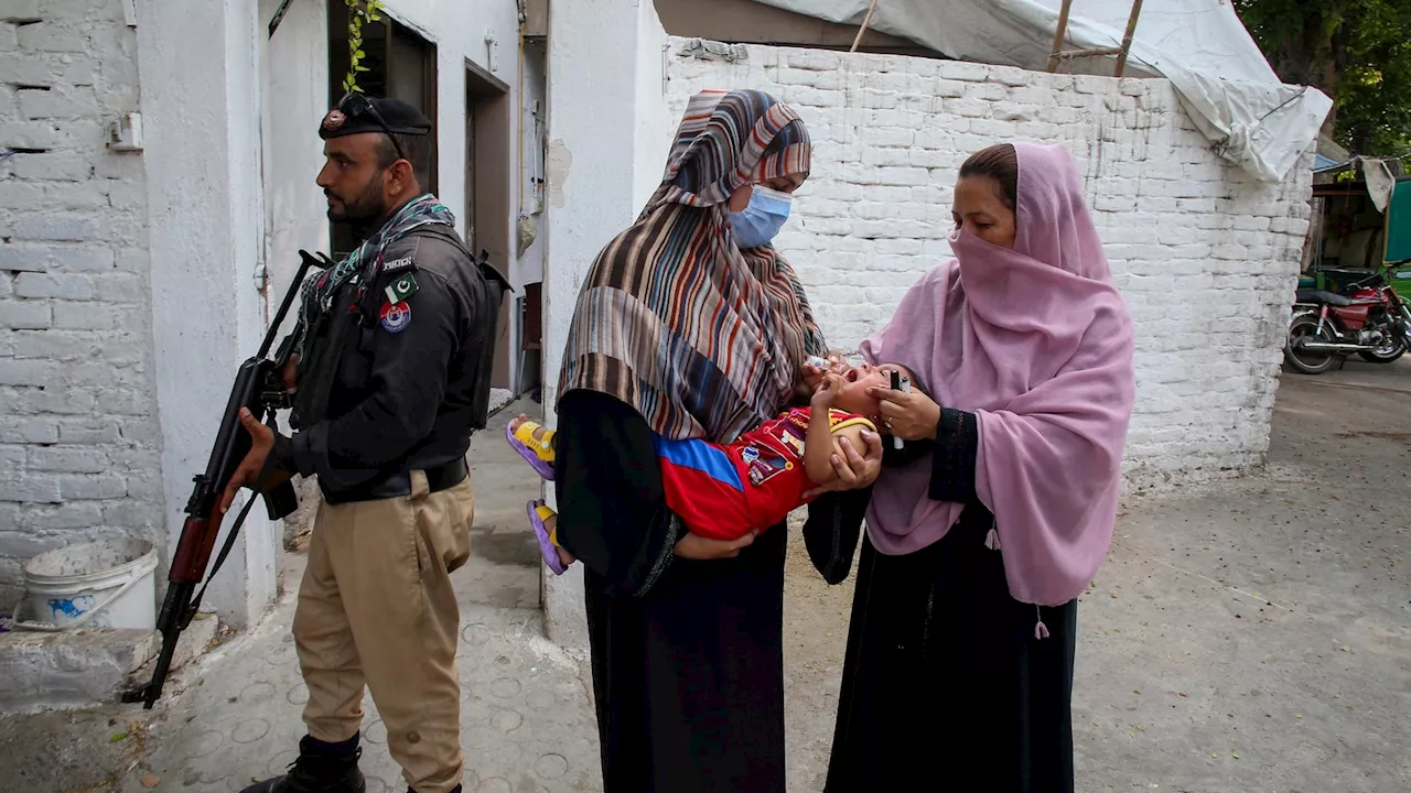 Gunmen kill a polio worker during a vaccination campaign in Pakistan