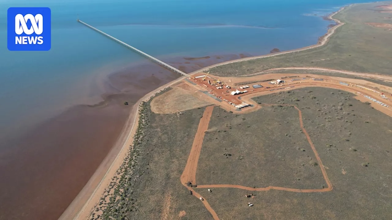 Australia's largest solar salt project given green light from federal government