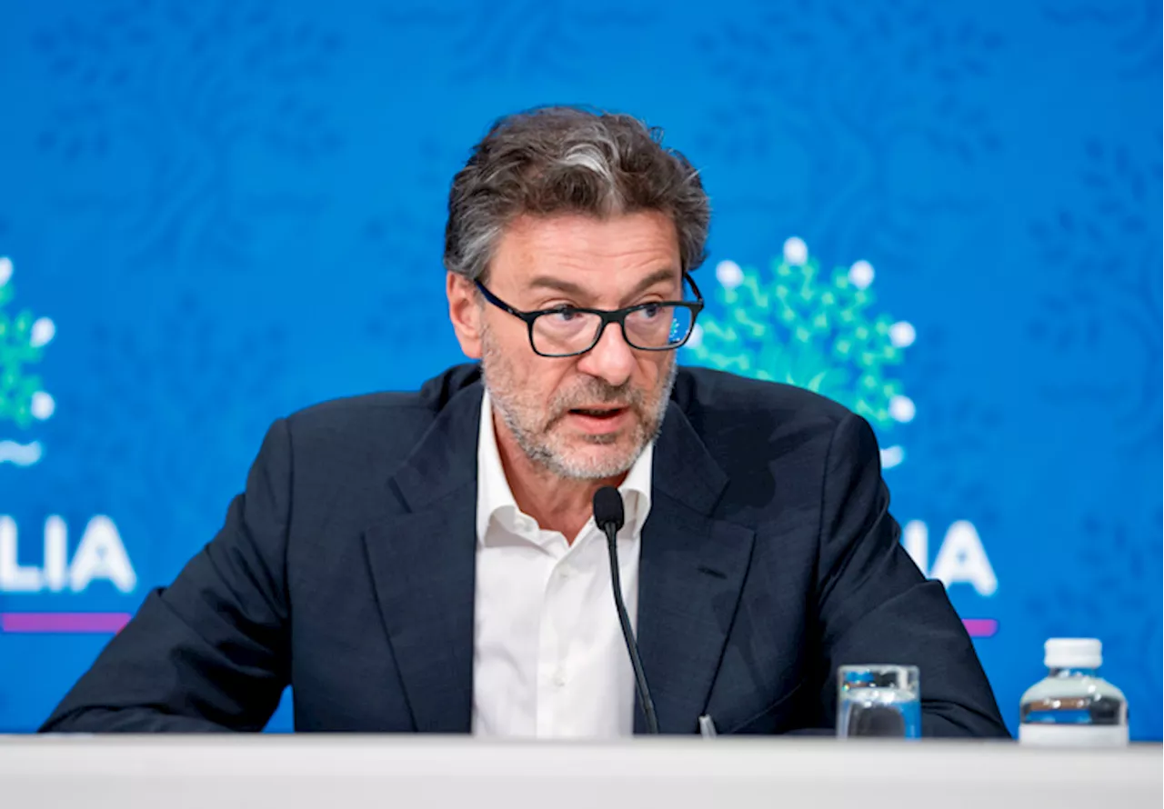 'Giorgetti studia meno tasse per chi fa figli'