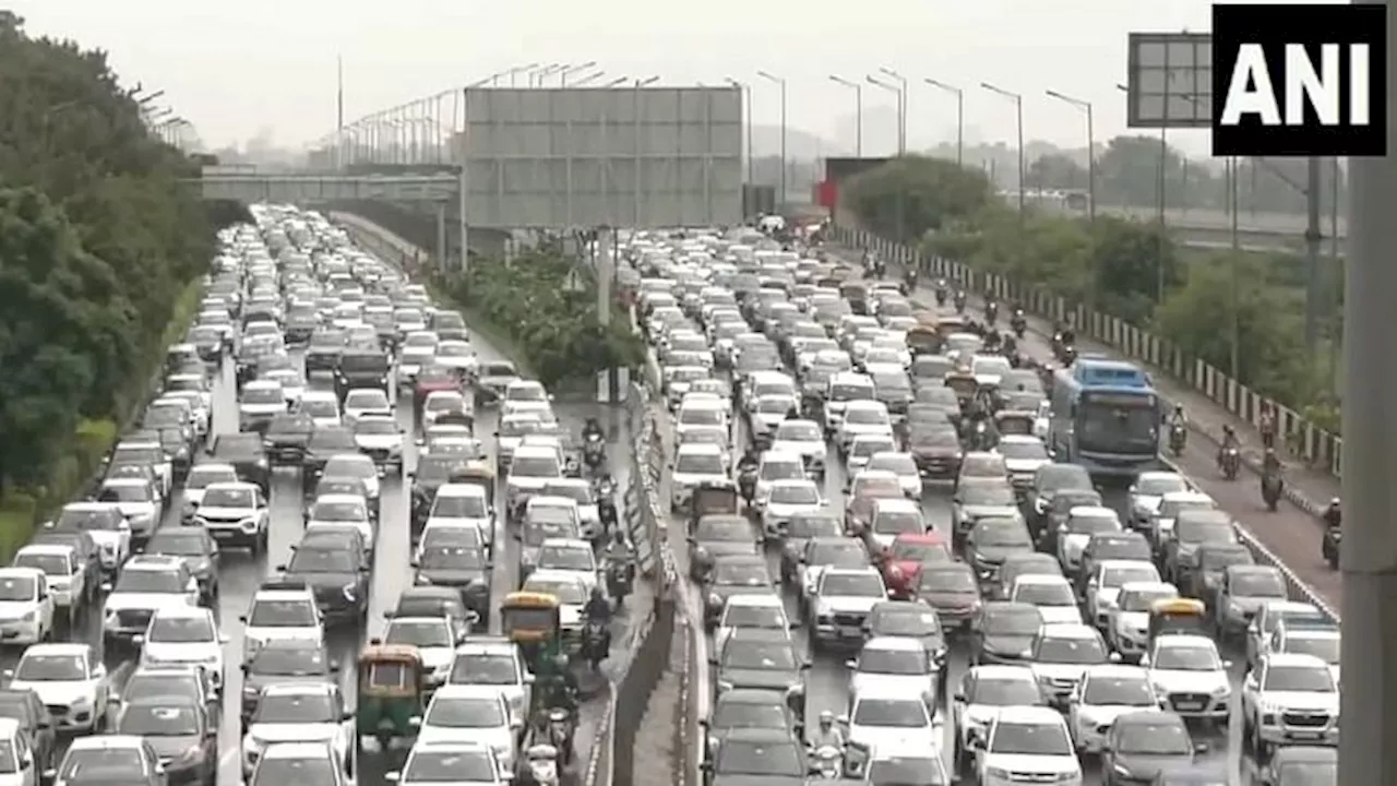 Weather: दिल्ली-NCR में झूमकर बरसे बादल, कई इलाकों में लगा जाम; राजधानी में अगले तीन दिन भारी बारिश का अलर्ट