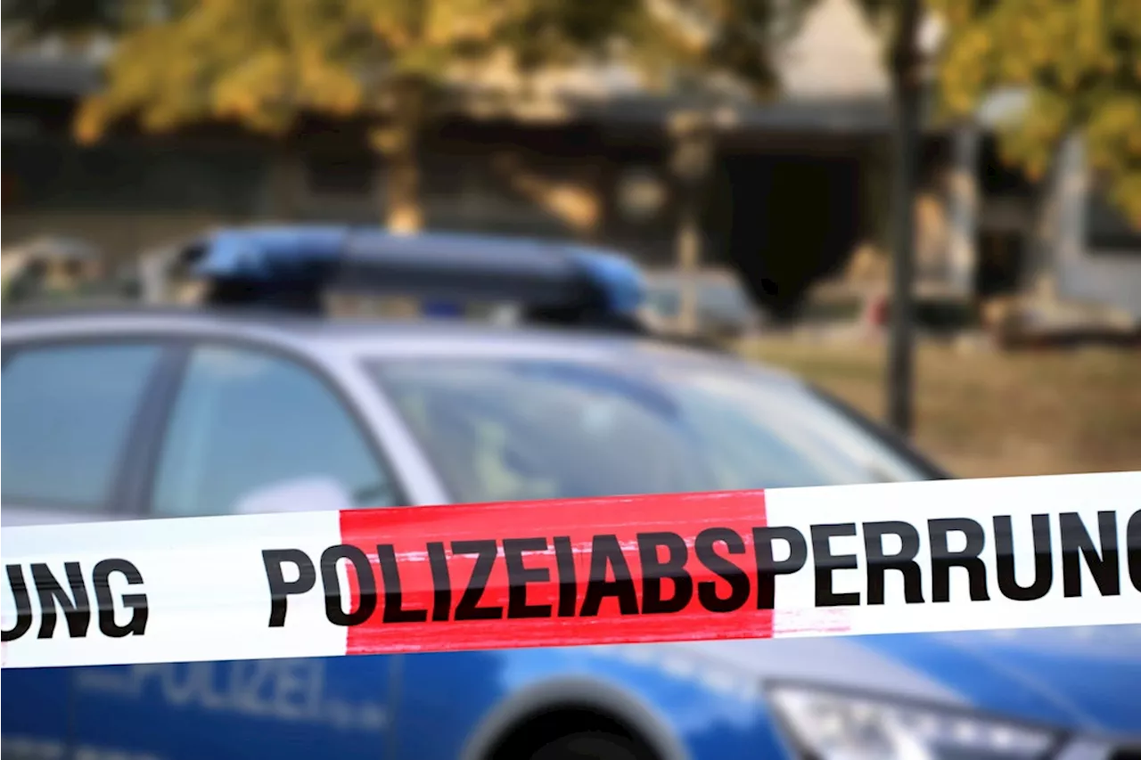 Berlin-Heiligensee: Mann sticht im Restaurant auf Bruder ein, Kind schreitet ein