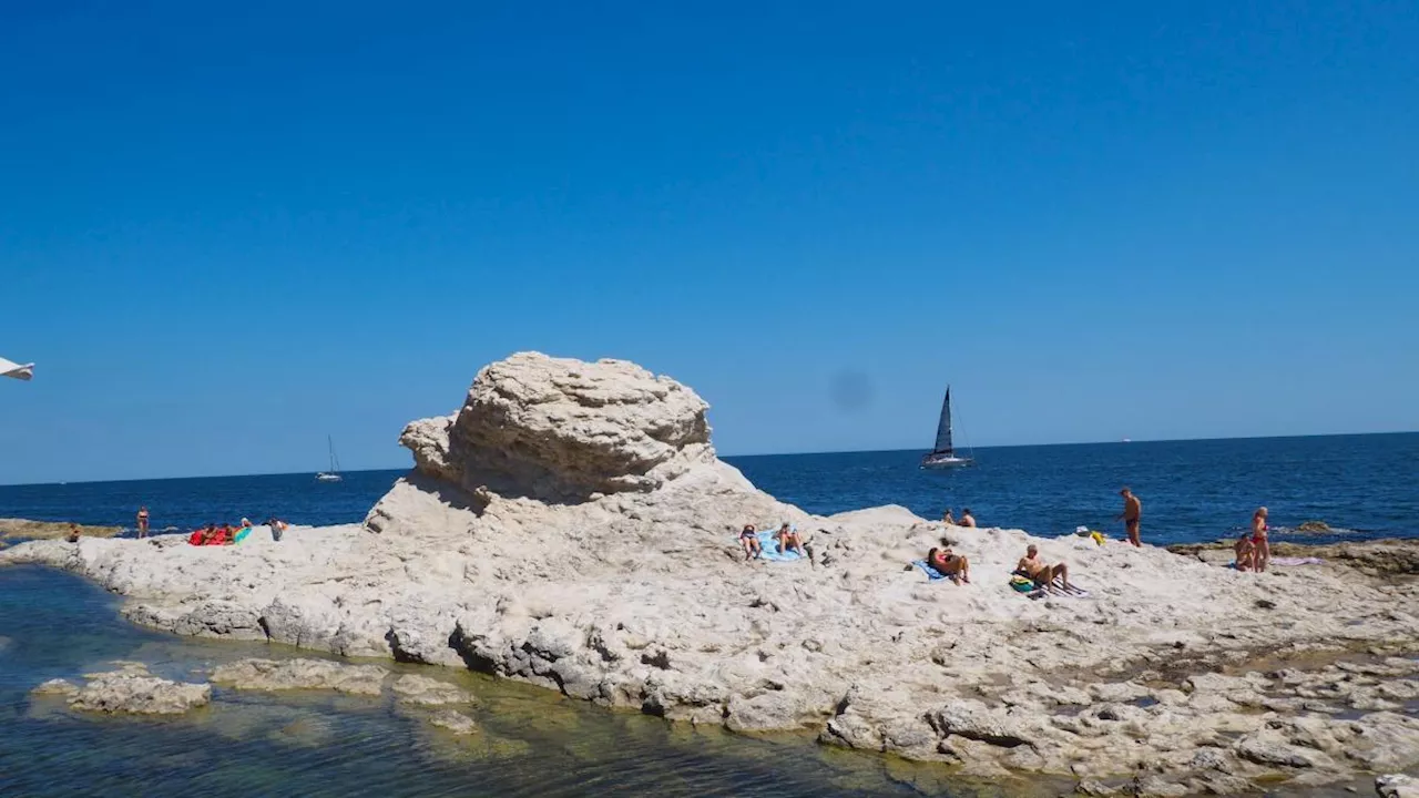 Dal Passetto alla Cala dei Gabbiani, spiagge e scogliere tra Ancona e il Conero