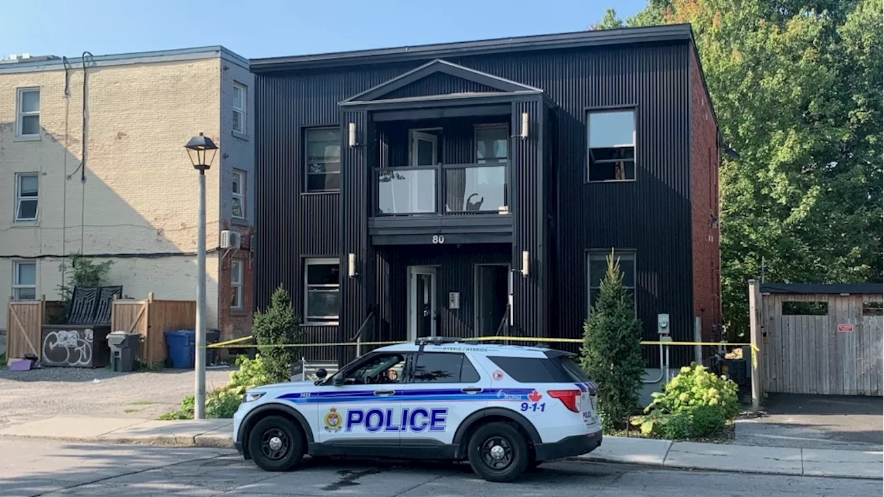 Arson Unit investigating early morning fire at apartment building in Ottawa's Lowertown neighbourhood