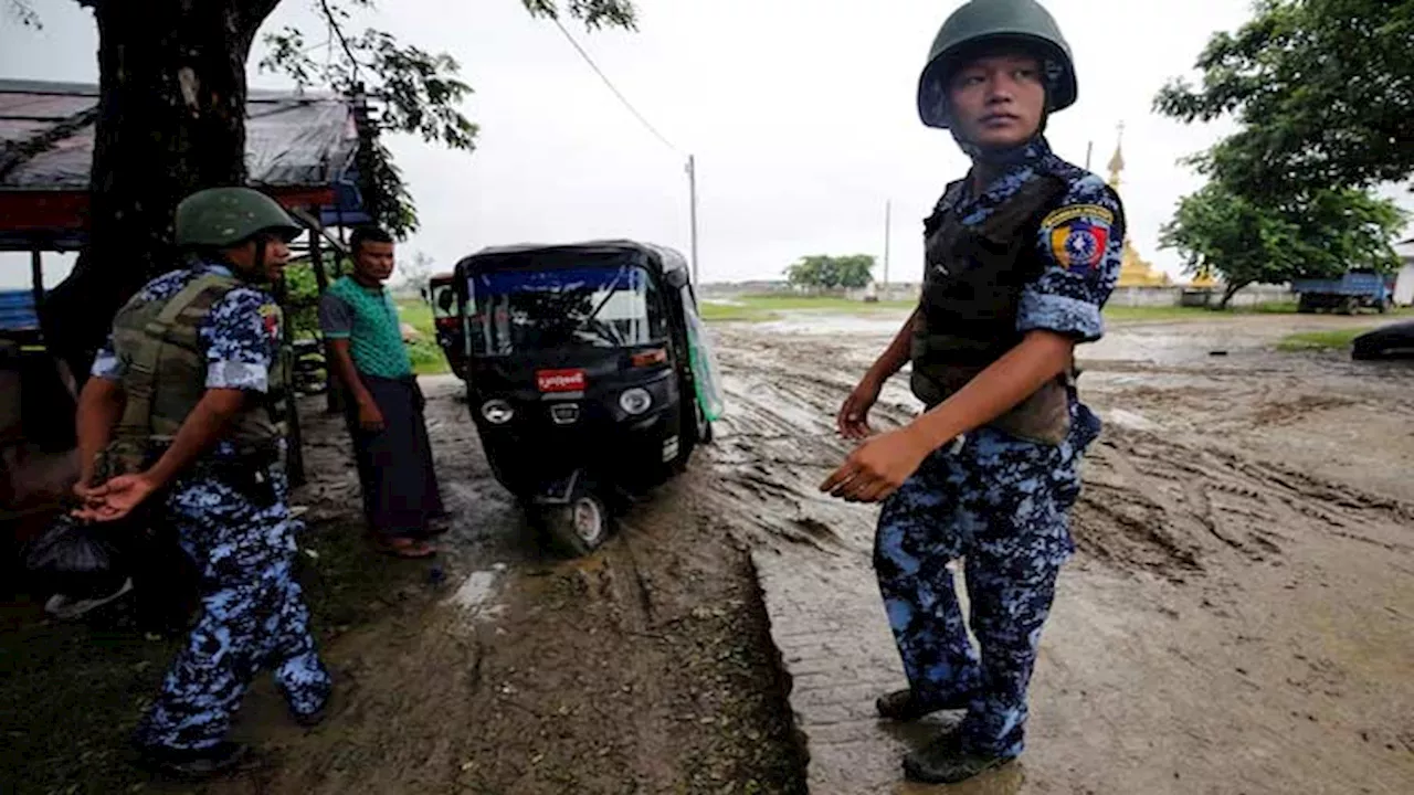 Bangladesh ramps up border vigilance as thousands of Rohingya flee Myanmar