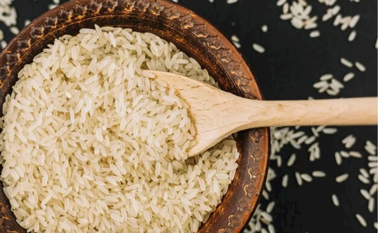 La ciencia revela por qué se debe lavar siempre el arroz antes de cocinarlo