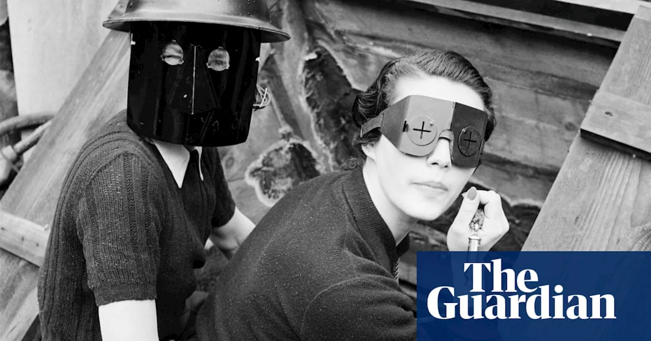 ‘Now I owned a private war’: Lee Miller and the female journalists who broke battlefield rules