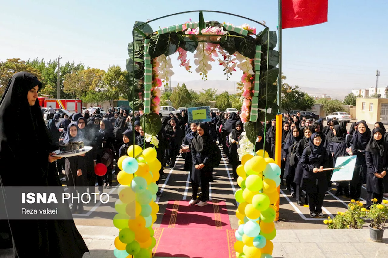 شیراز به استقبال از مهر می‌رود