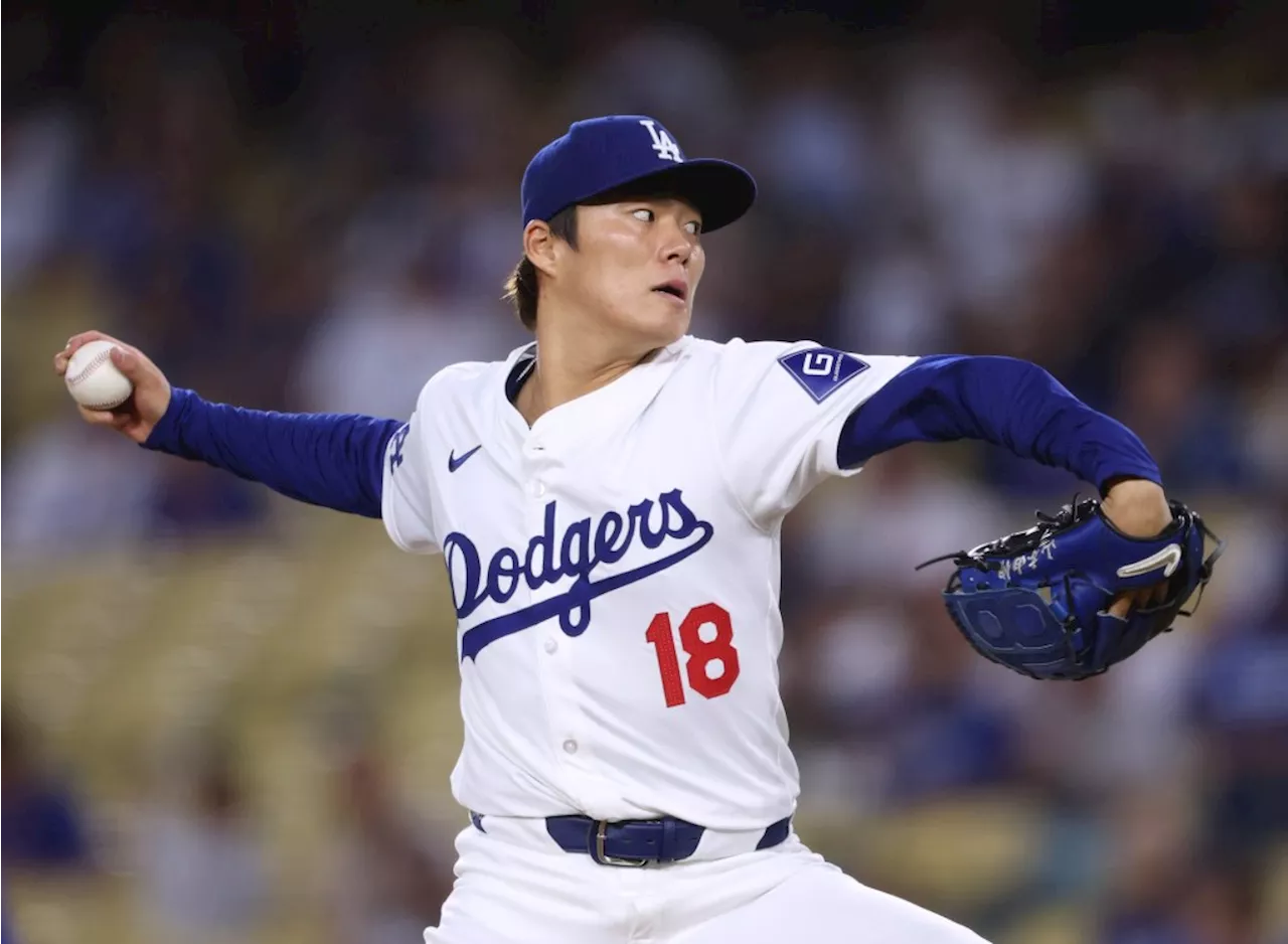 Yoshinobu Yamamoto strong in return, but Dodgers’ defense blunders lead away