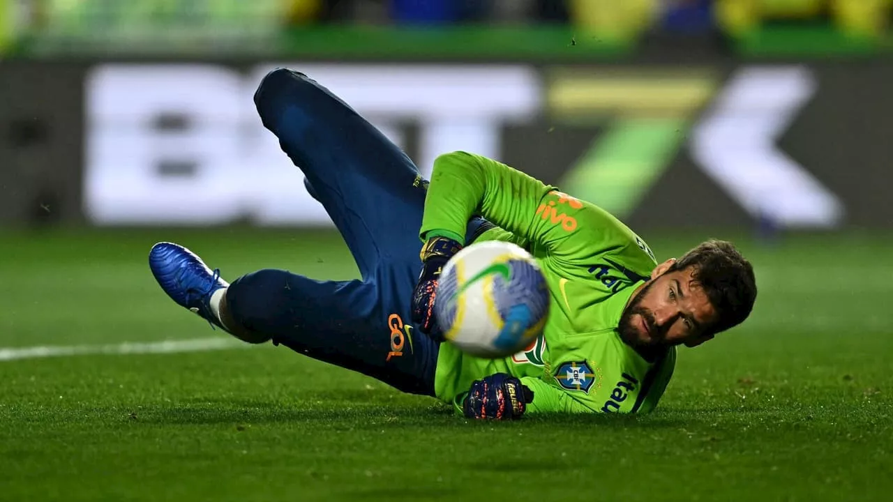 Alisson aponta principais motivos do momento ruim da Seleção Brasileira