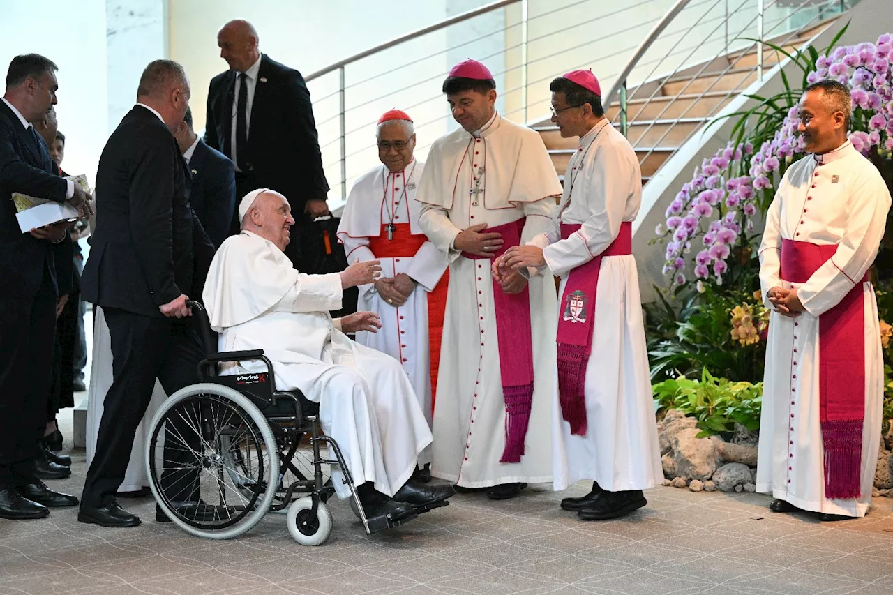 Le pape est arrivé à Singapour, dernière étape de sa tournée en Asie-Pacifique