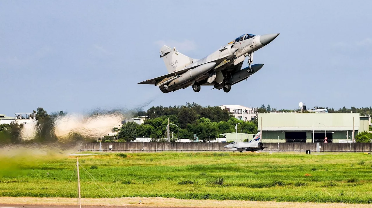 Taïwan immobilise ses 60 Mirage 2000, avion de chasse français, après un accident