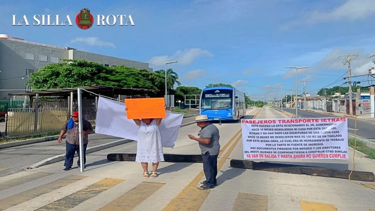 Obra del Ie-Tram deja sin hogar a pareja de la tercera edad en Mérida