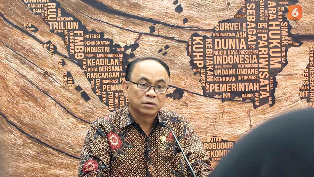 Menkominfo: Judi Online dan Pinjol Ilegal Saudara Kandung, Hindari Lingkaran Setan